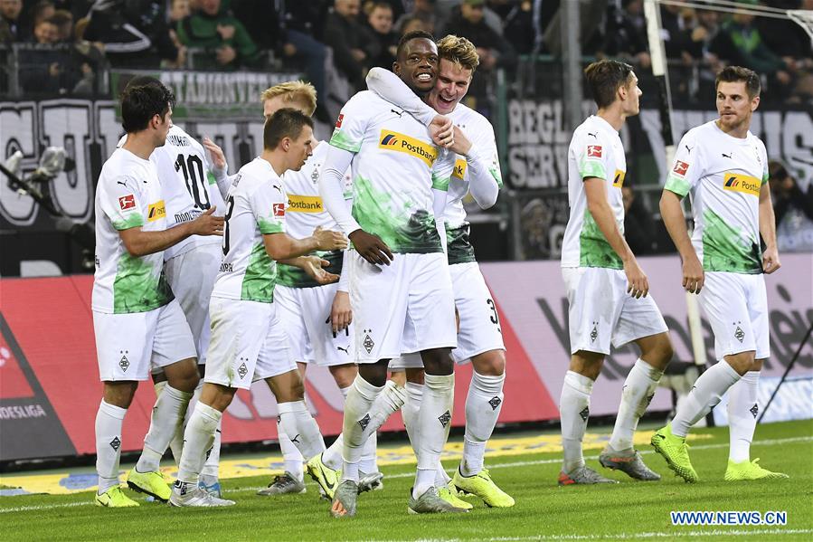 (SP)GERMANY-MONCHENGLADBACH-SOCCER-BUNDESLIGA-MONCHENGLADBACH VS FRANKFURT