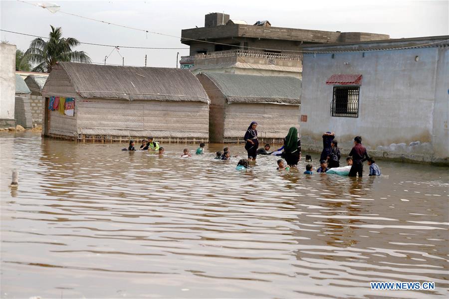 PAKISTAN-KARACHI-CYCLONE STORM