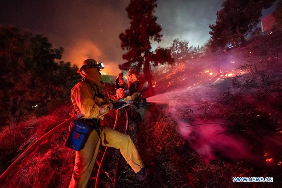 U.S.-LOS ANGELES-FIRE