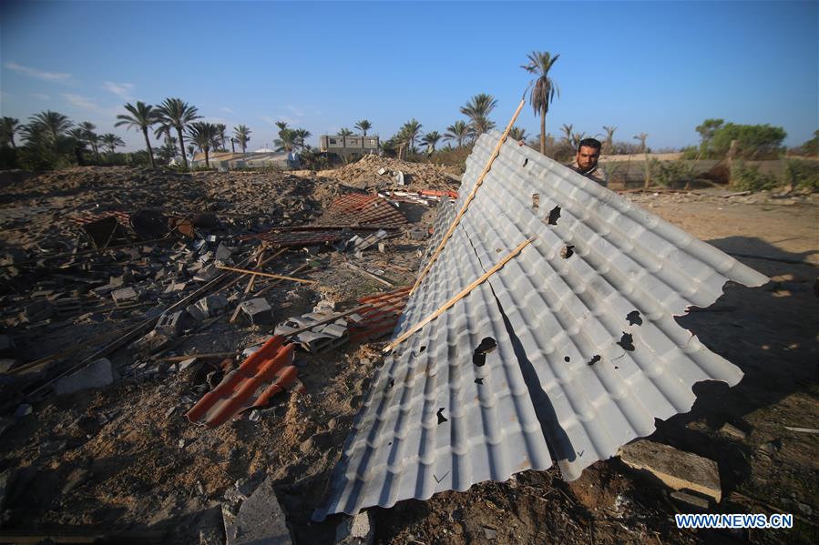 MIDEAST-GAZA-AIRSTRIKE