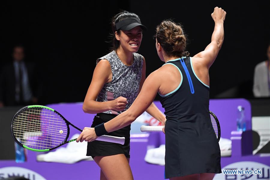 (SP)CHINA-SHENZHEN-TENNIS-WTA TOUR FINALS-DOUBLES(CN)
