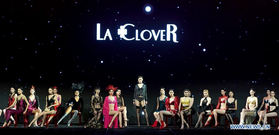 CHINA-BEIJING-CHINA FASHION WEEK-CLOSING (CN)