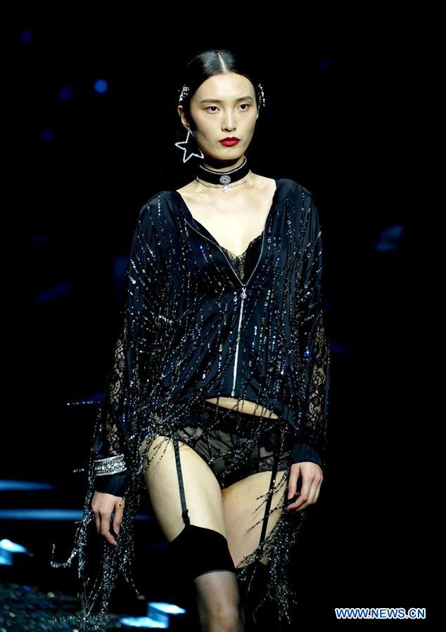 CHINA-BEIJING-CHINA FASHION WEEK-CLOSING (CN)