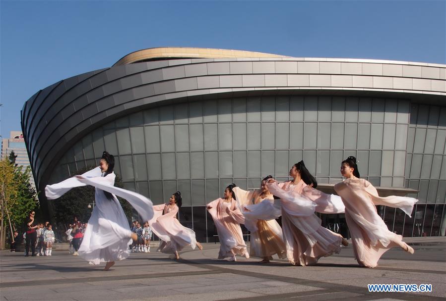 CHINA-SHANGHAI-ARTS FESTIVAL (CN)