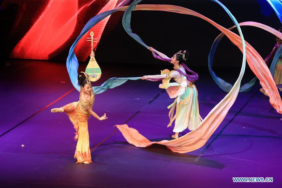 XINHUA PHOTOS OF THE DAY