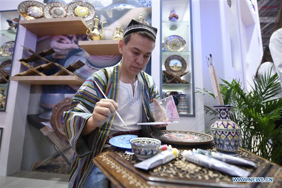 (CIIE)CHINA-SHANGHAI-CIIE-GUEST COUNTRIES OF HONOR(CN)