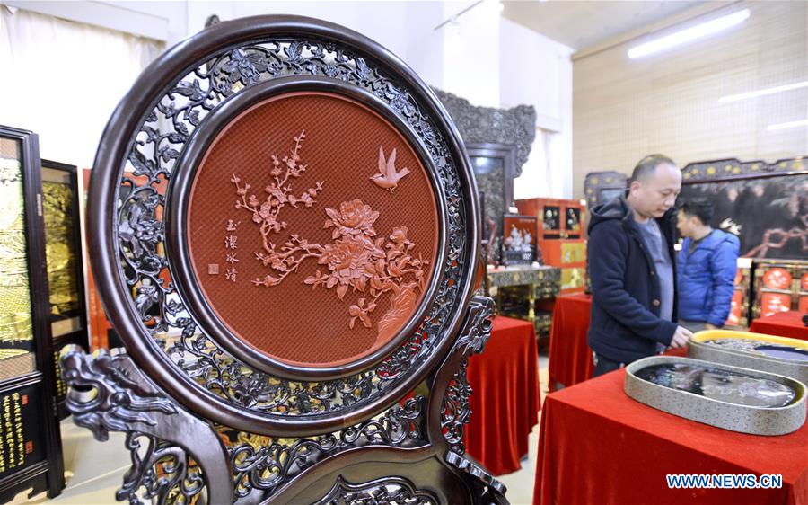 CHINA-BEIJING-EXHIBITION-LACQUER AND JADE WARES (CN)