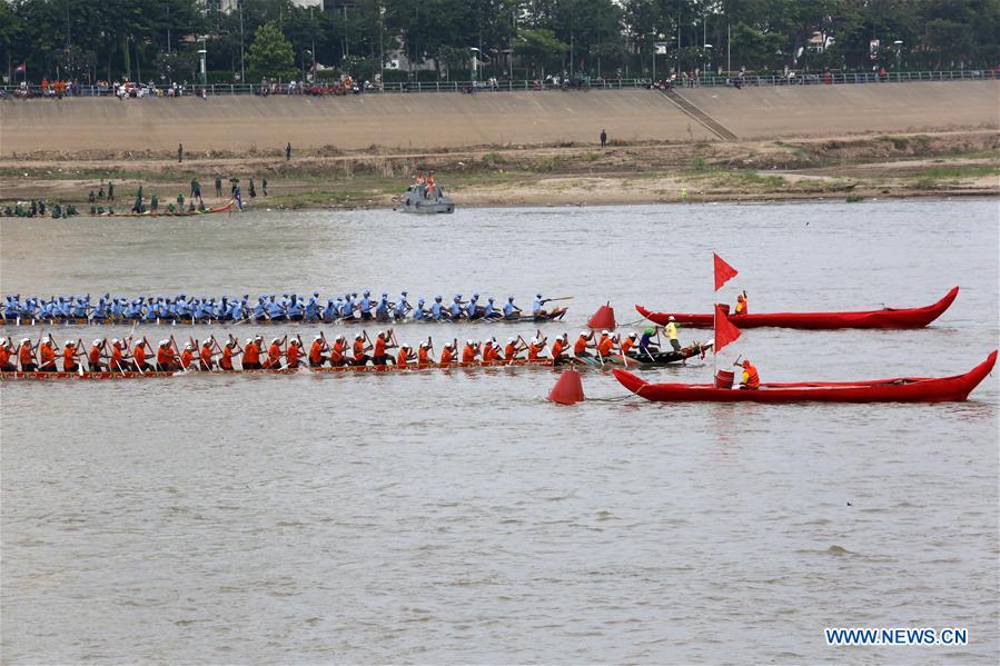 CAMBODIA-PHNOM PENH-WATER FESTIVAL-CELEBRATION