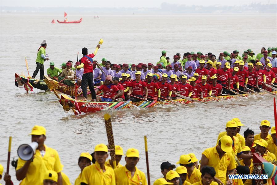 CAMBODIA-PHNOM PENH-WATER FESTIVAL-CELEBRATION