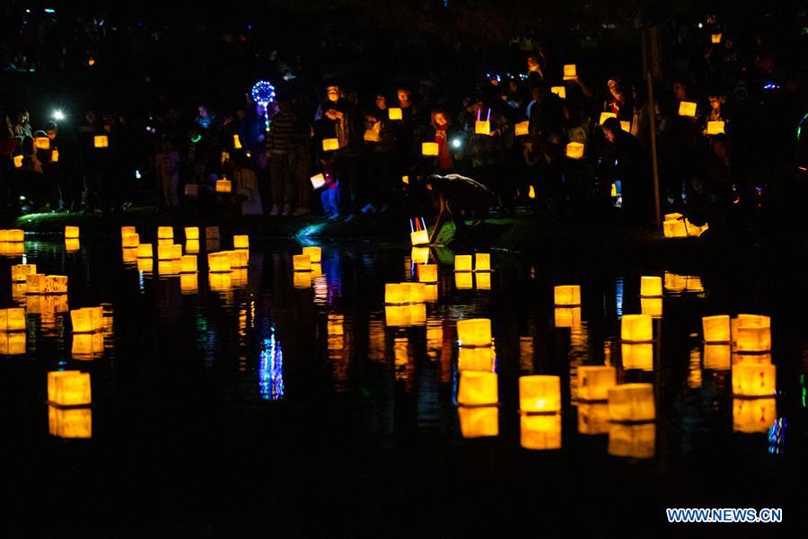 Water Lantern Festival held in Los Angeles Xinhua English.news.cn