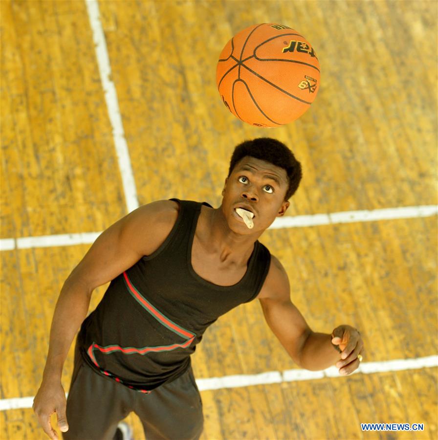 CHINA-HEBEI-WUQIAO-ACROBATICS-SCHOOL-OVERSEAS STUDENTS (CN)