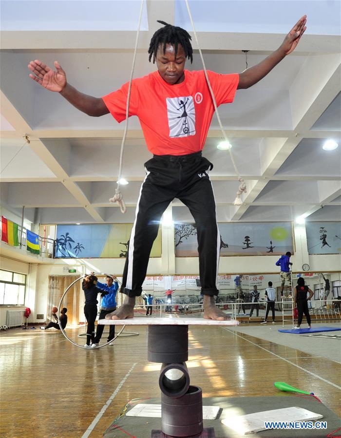 CHINA-HEBEI-WUQIAO-ACROBATICS-SCHOOL-OVERSEAS STUDENTS (CN)