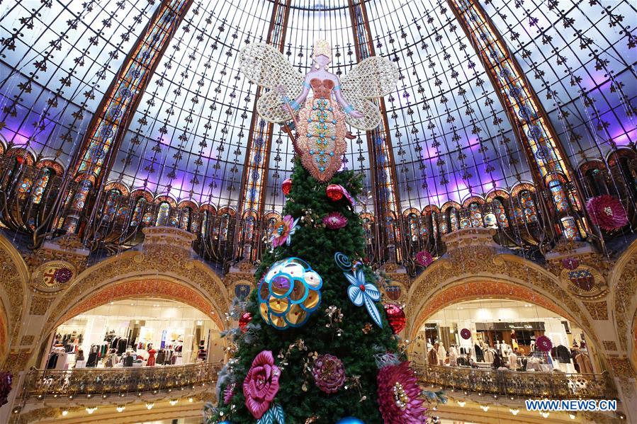 FRANCE-PARIS-GALERIES LAFAYETTE-CHRISTMAS TREE