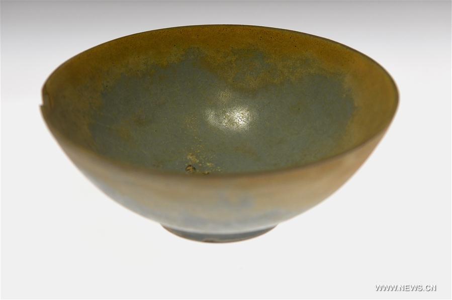 CHINA-HENAN-RU PORCELAIN (CN)