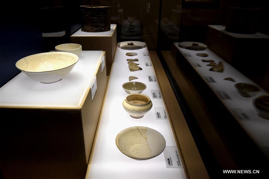 CHINA-HENAN-RU PORCELAIN (CN)