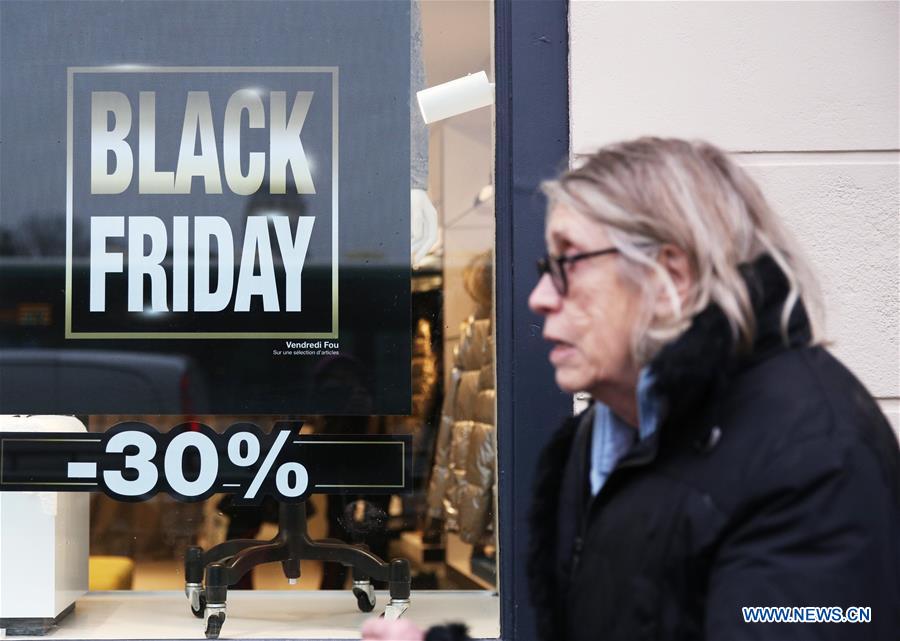 FRANCE-PARIS-BLACK FRIDAY-DISCOUNT