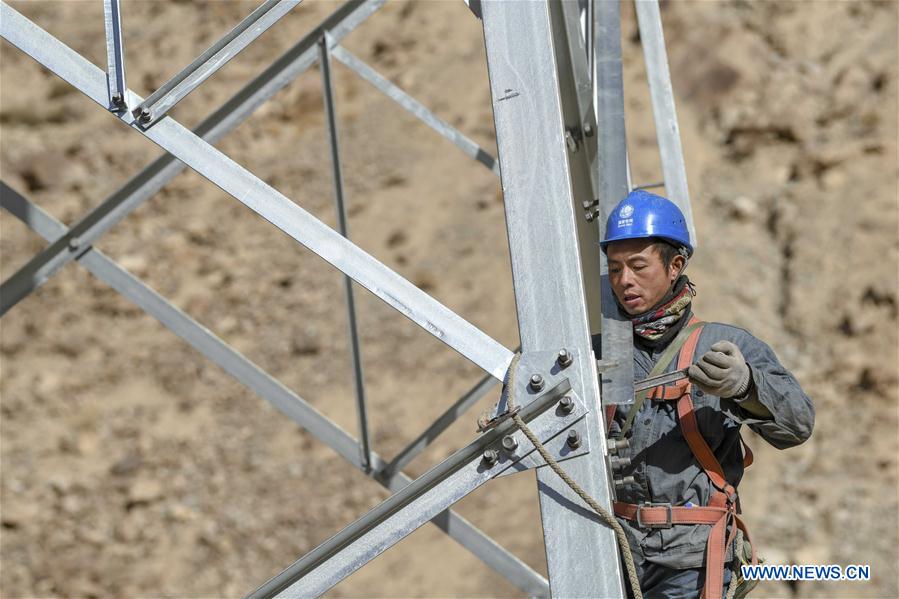 CHINA-XINJIANG-TAXKORGAN-POWER GRID-CONSTRUCTION (CN)