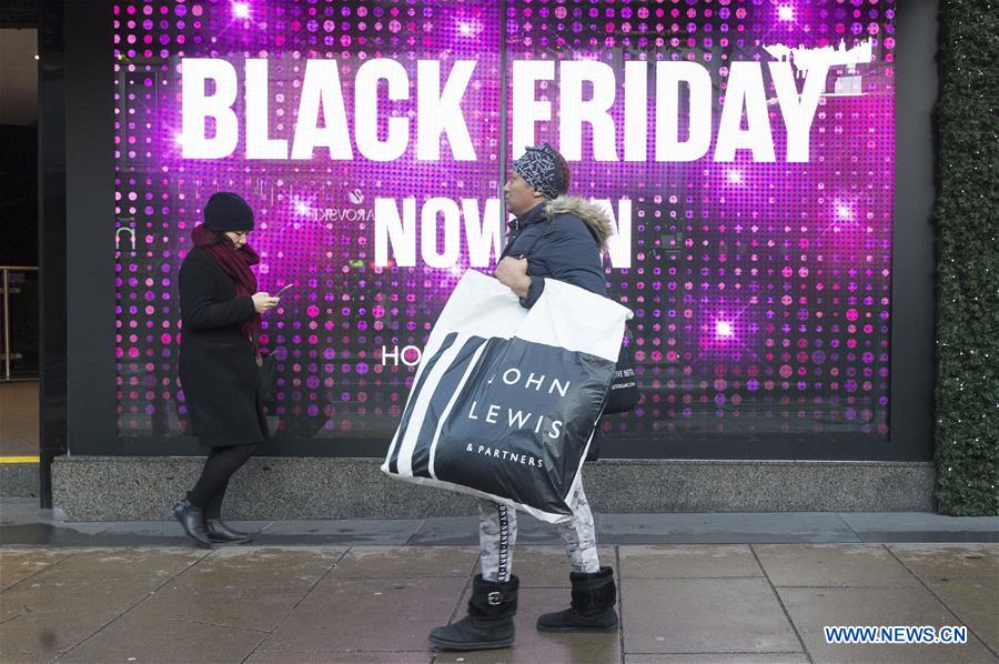 BRITAIN-LONDON-BLACK FRIDAY-SALES