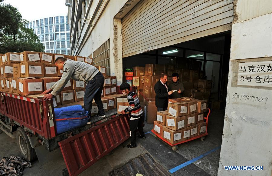 CHINA-ZHEJIANG-YIWU-BRITISH MERCHANT (CN)