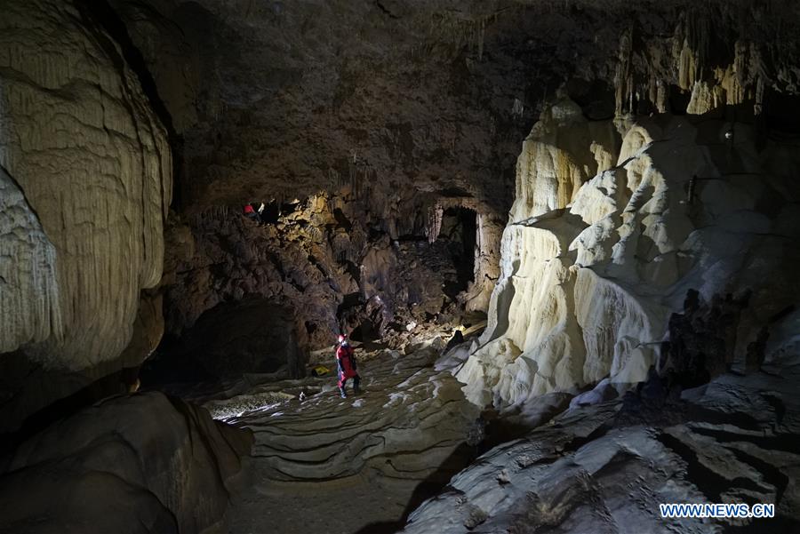 XINHUA PHOTOS OF THE DAY