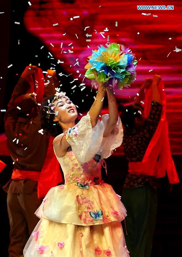 CHINA-HENAN-ZHENGZHOU-PERFORMANCE (CN)