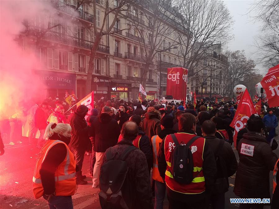 FRANCE-PARIS-NATIONWIDE STRIKE-PENSION REFORM