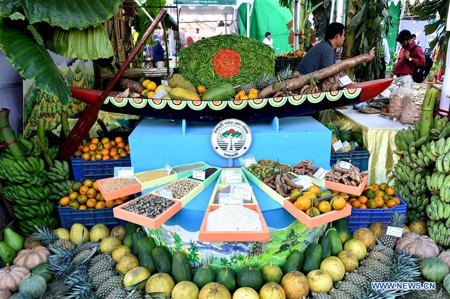 BANGLADESH-DHAKA-INDIGENOUS CULTURES-PRODUCTS-FAIR