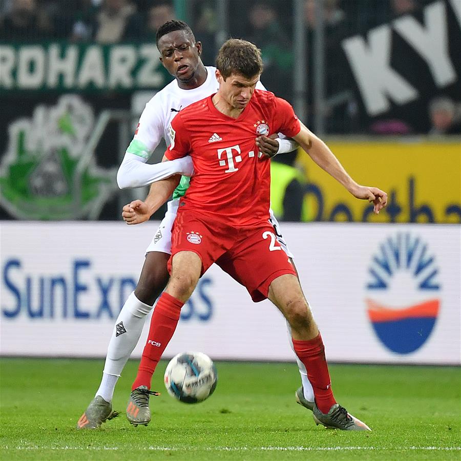 (SP)GERMANY-MONCHENGLADBACH-SOCCER-BUNDESLIGA-MONCHENGLADBACH VS MUNICH