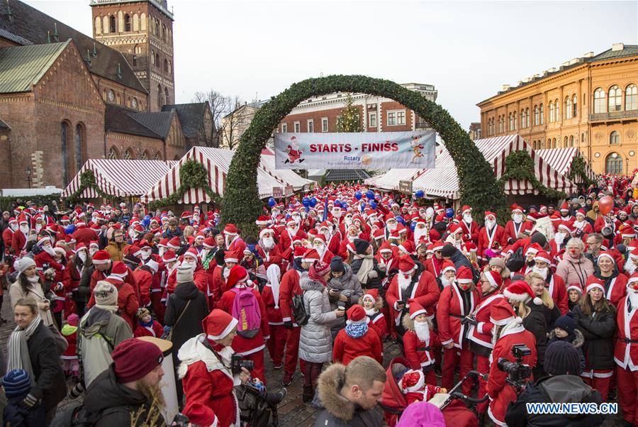 LATVIA-RIGA-SANTA'S FUN RUN