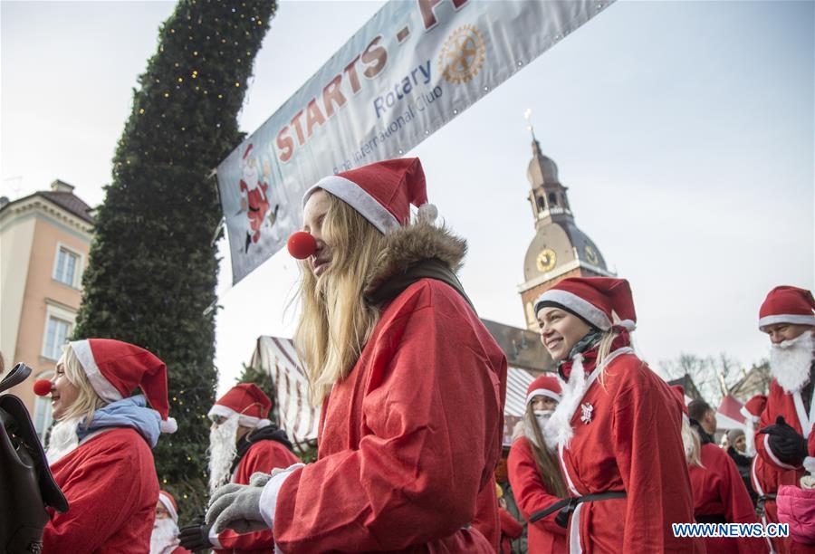 LATVIA-RIGA-SANTA'S FUN RUN