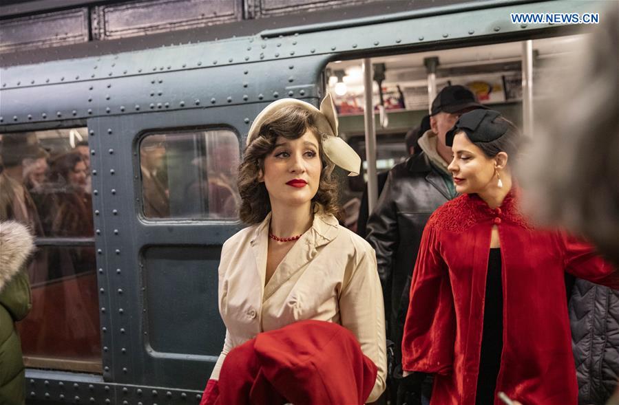 U.S.-NEW YORK-SUBWAY-HOLIDAY NOSTALGIA RIDE