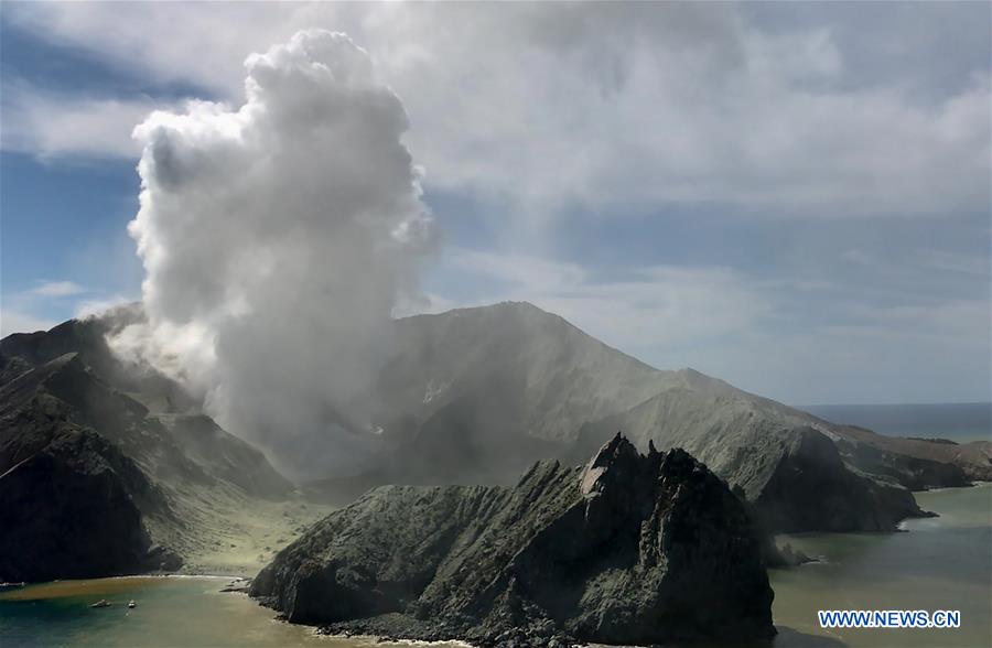 NEW ZEALAND-WHITE ISLAND-VOLCANO ERUPTION