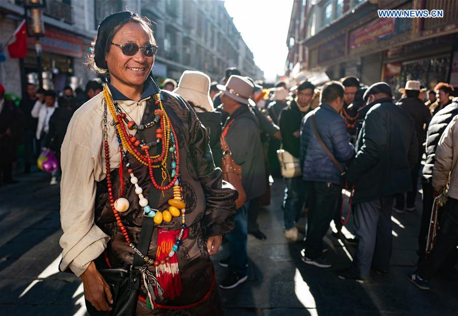 XINHUA PHOTOS OF THE DAY