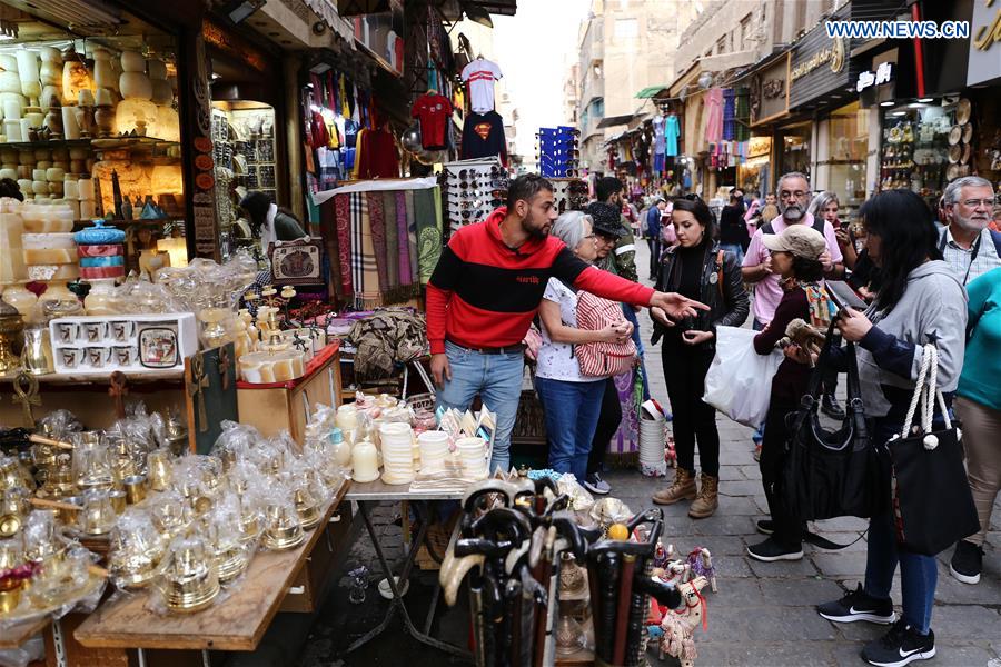 EGYPT-CAIRO-CHINESE TOURISTS