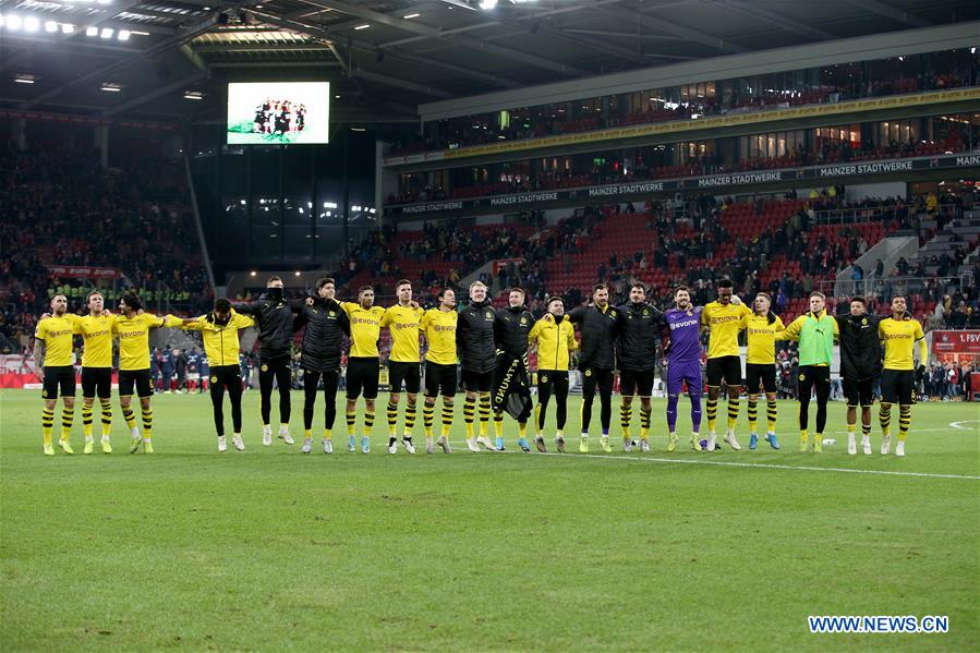 (SP)GERMANY-MAINZ-FOOTBALL-BUNDESLIGA-DORTMUND VS MAINZ