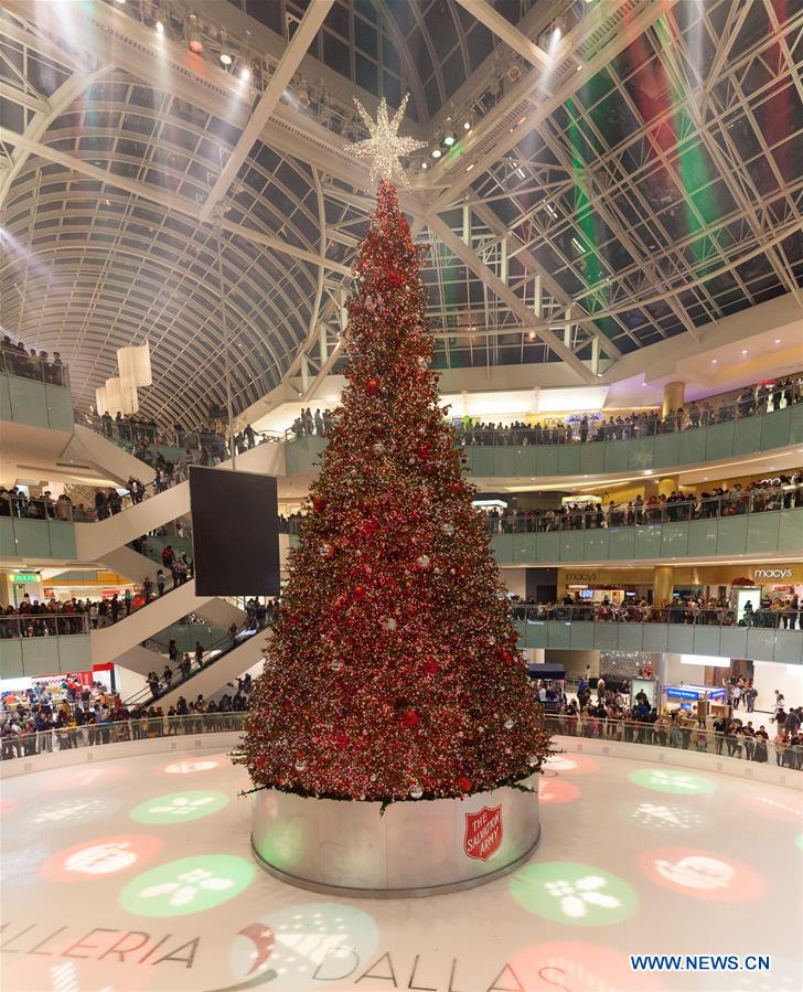 U.S.-TEXAS-DALLAS-CHRISTMAS TREE-LIGHTING CEREMONY