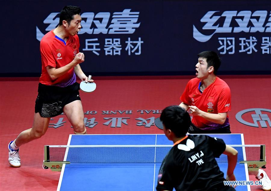 (SP)CHINA-ZHENGZHOU-TABLE TENNIS-ITTF-GRAND FINALS-MEN'S DOUBLES (CN)