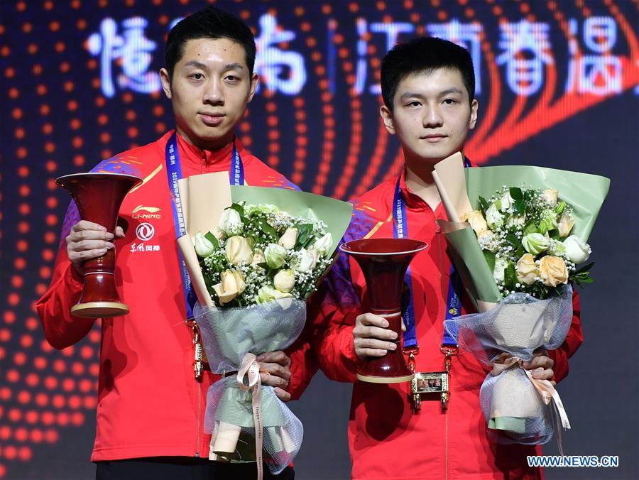 (SP)CHINA-ZHENGZHOU-TABLE TENNIS-ITTF-GRAND FINALS-MEN'S DOUBLES (CN)