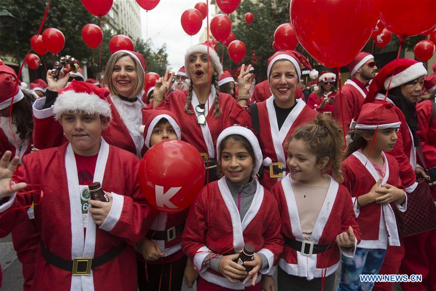 GREECE-ATHENS-SANTA RUN