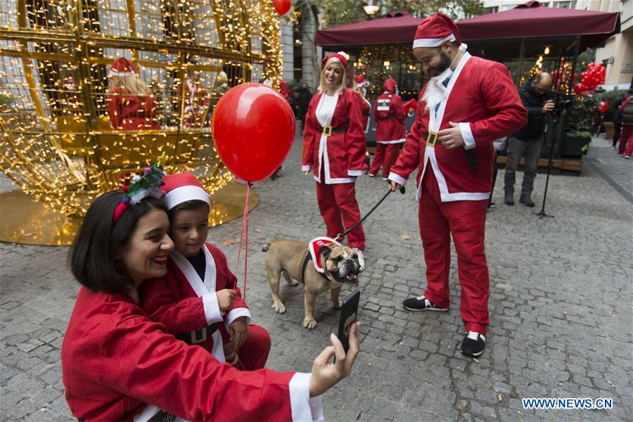 GREECE-ATHENS-SANTA RUN