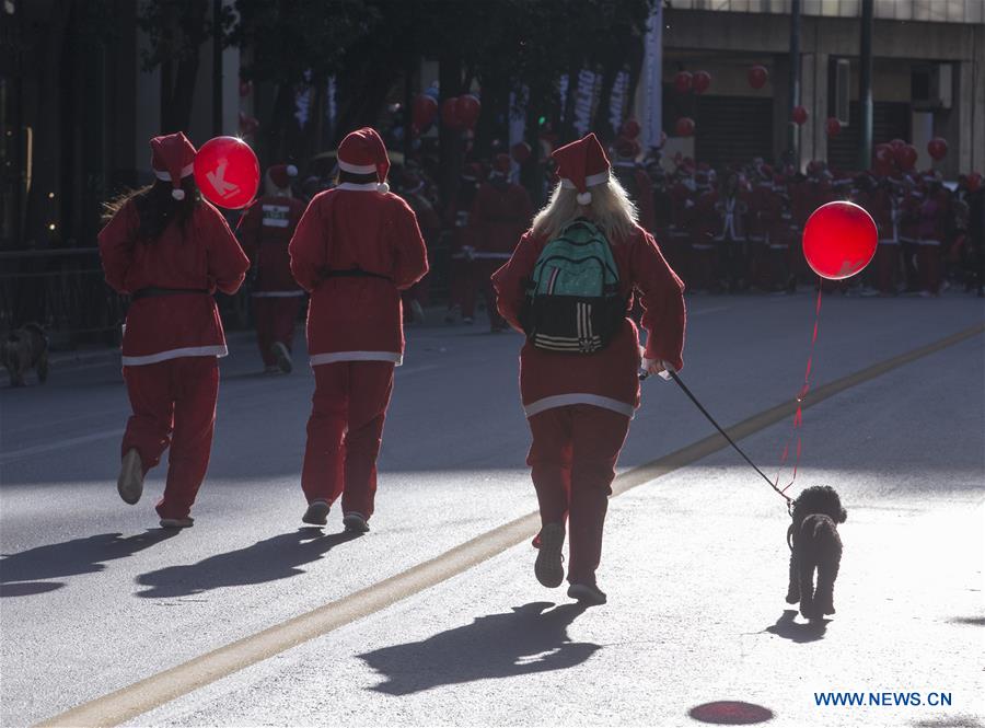 GREECE-ATHENS-SANTA RUN