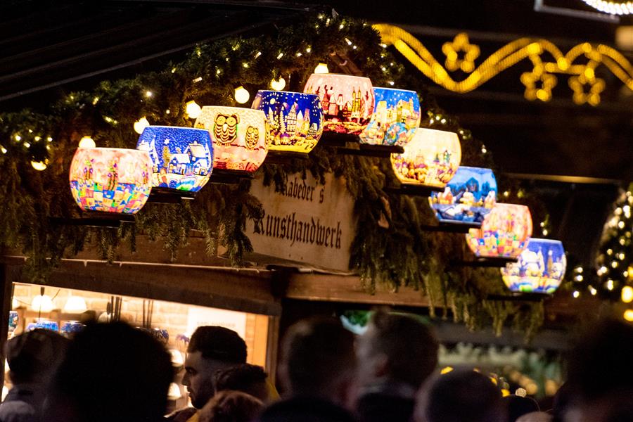 AUSTRIA-VIENNA-CHRISTMAS MARKET