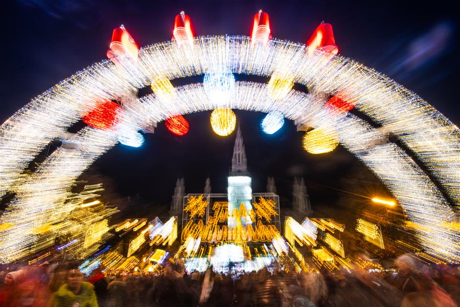 AUSTRIA-VIENNA-CHRISTMAS MARKET