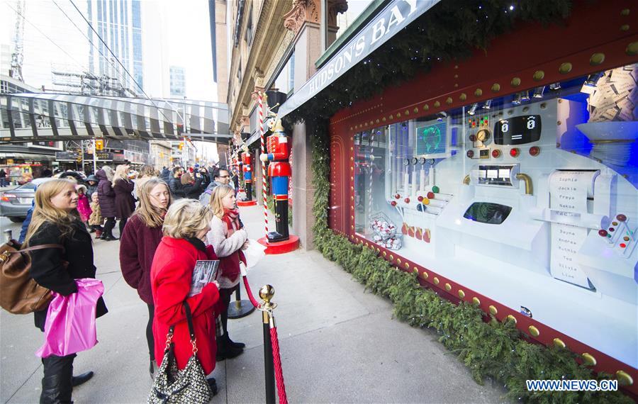 CANADA-TORONTO-HOLIDAY WINDOW DISPLAY