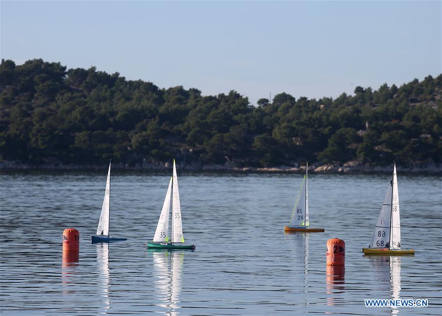 (SP)CROATIA-SIBENIK-RADIO-CONTROLLED SAILBOATS-REGATTA