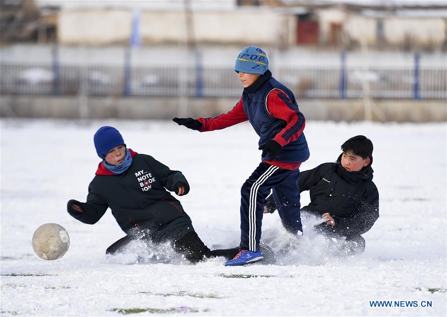 XINHUA PHOTOS OF THE DAY