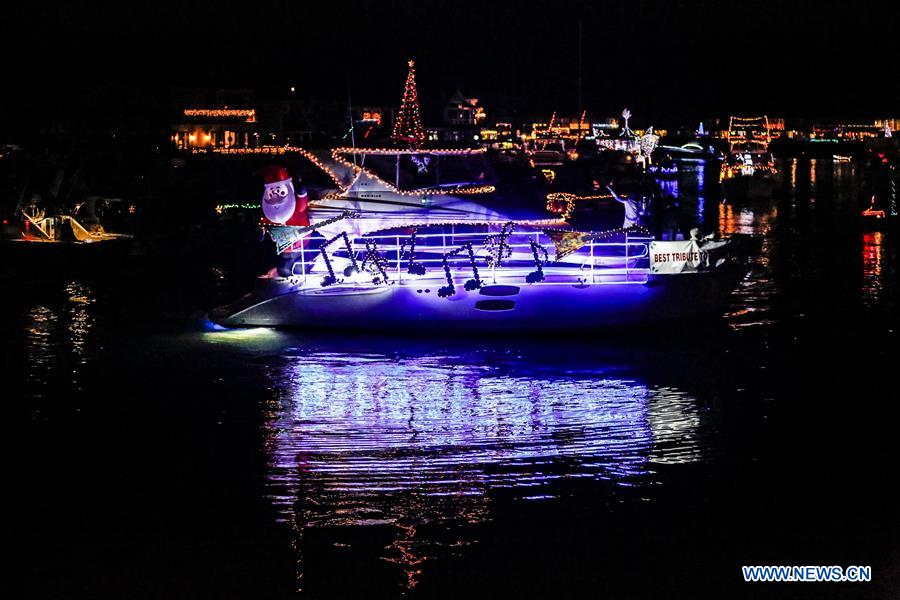 U.S.-CALIFORNIA-HUNTINGTON BEACH-BOAT PARADE