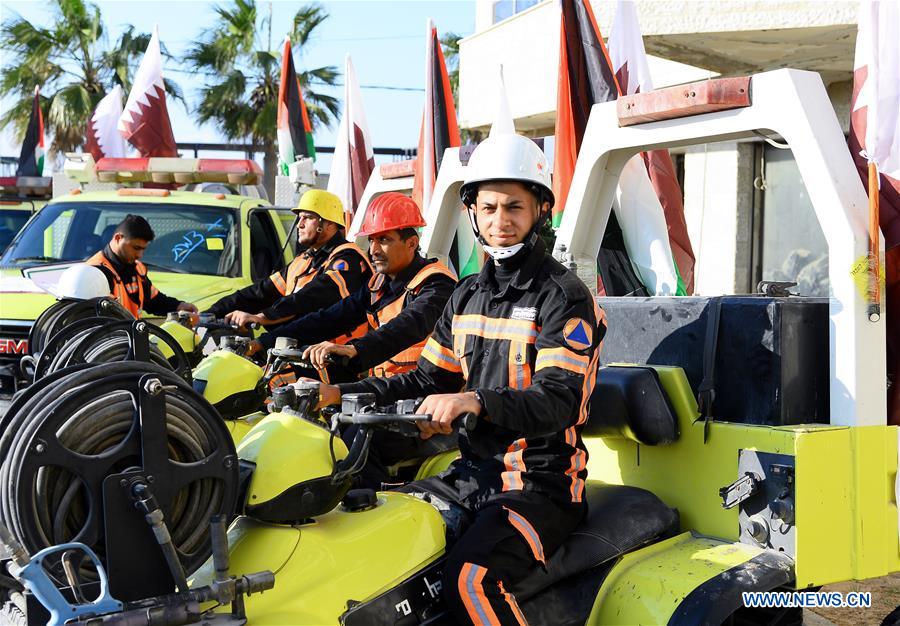 MIDEAST-GAZA-CIVIL DEFENSE VEHICLES-SHIPMENT