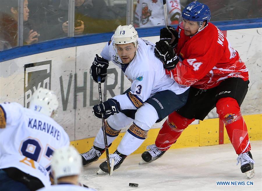 (SP)CHINA-JILIN CITY-ICE HOCKEY-SILK ROAD SUPREME HOCKEY LEAGUE-TSEN TOU VS TORPEDO (CN)