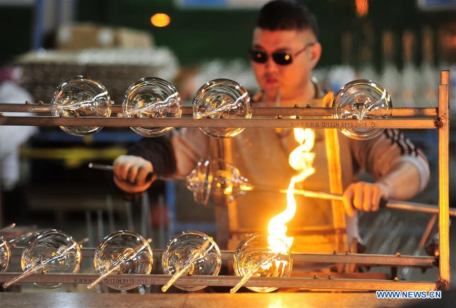 CHINA-HEBEI-HEJIAN-GLASS CRAFT-INDUSTRY (CN)